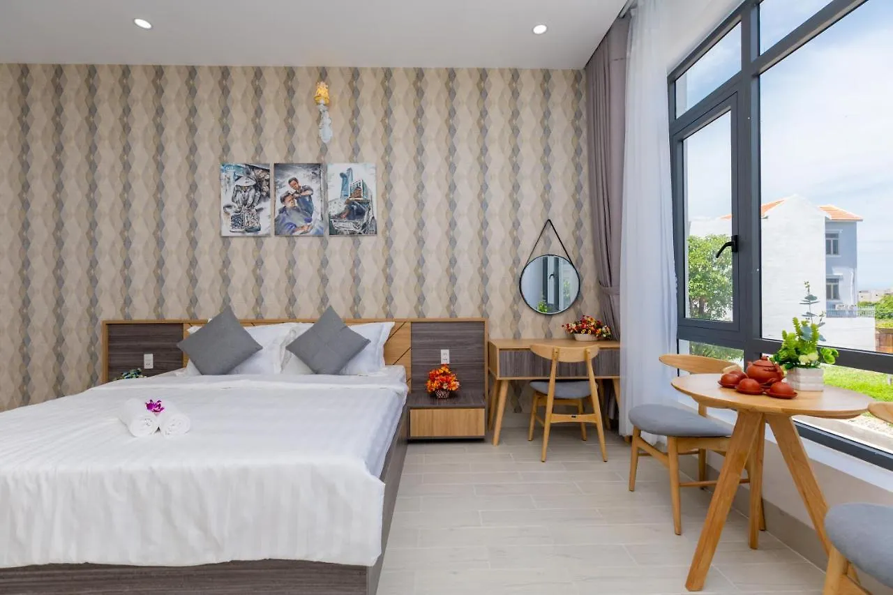 Palm Villa 10 - Luxury Pool Villa 6 Rooms & Billiard Vung Tau
