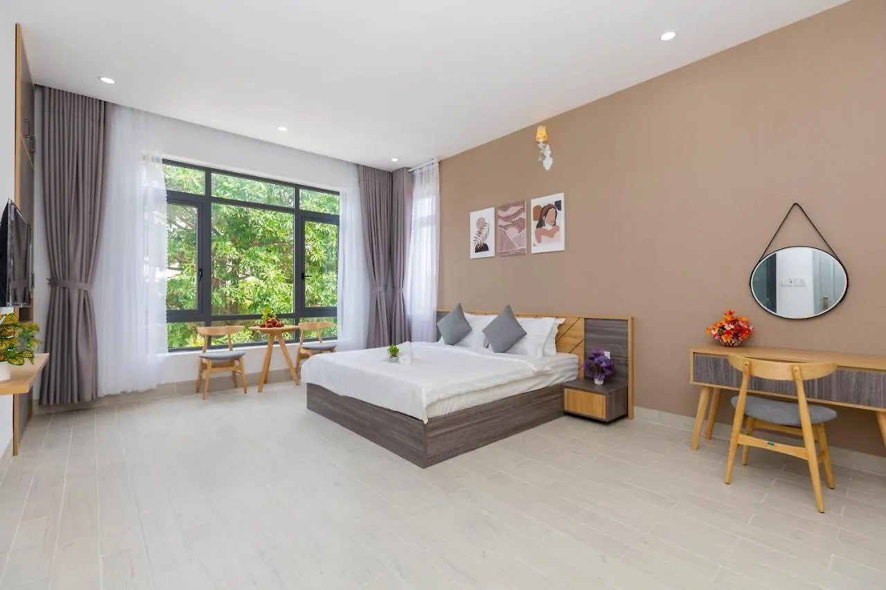 Palm Villa 10 - Luxury Pool Villa 6 Rooms & Billiard Vung Tau