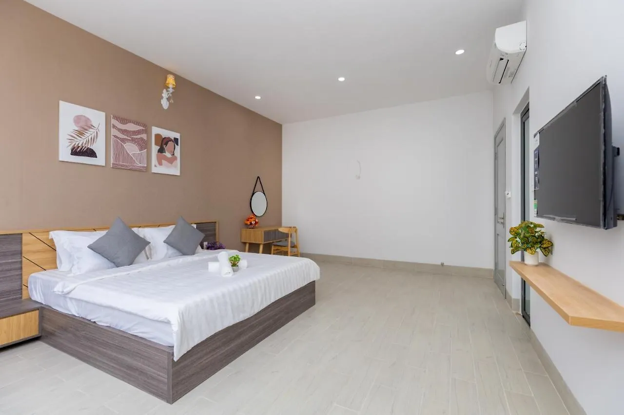Palm Villa 10 - Luxury Pool Villa 6 Rooms & Billiard Vung Tau