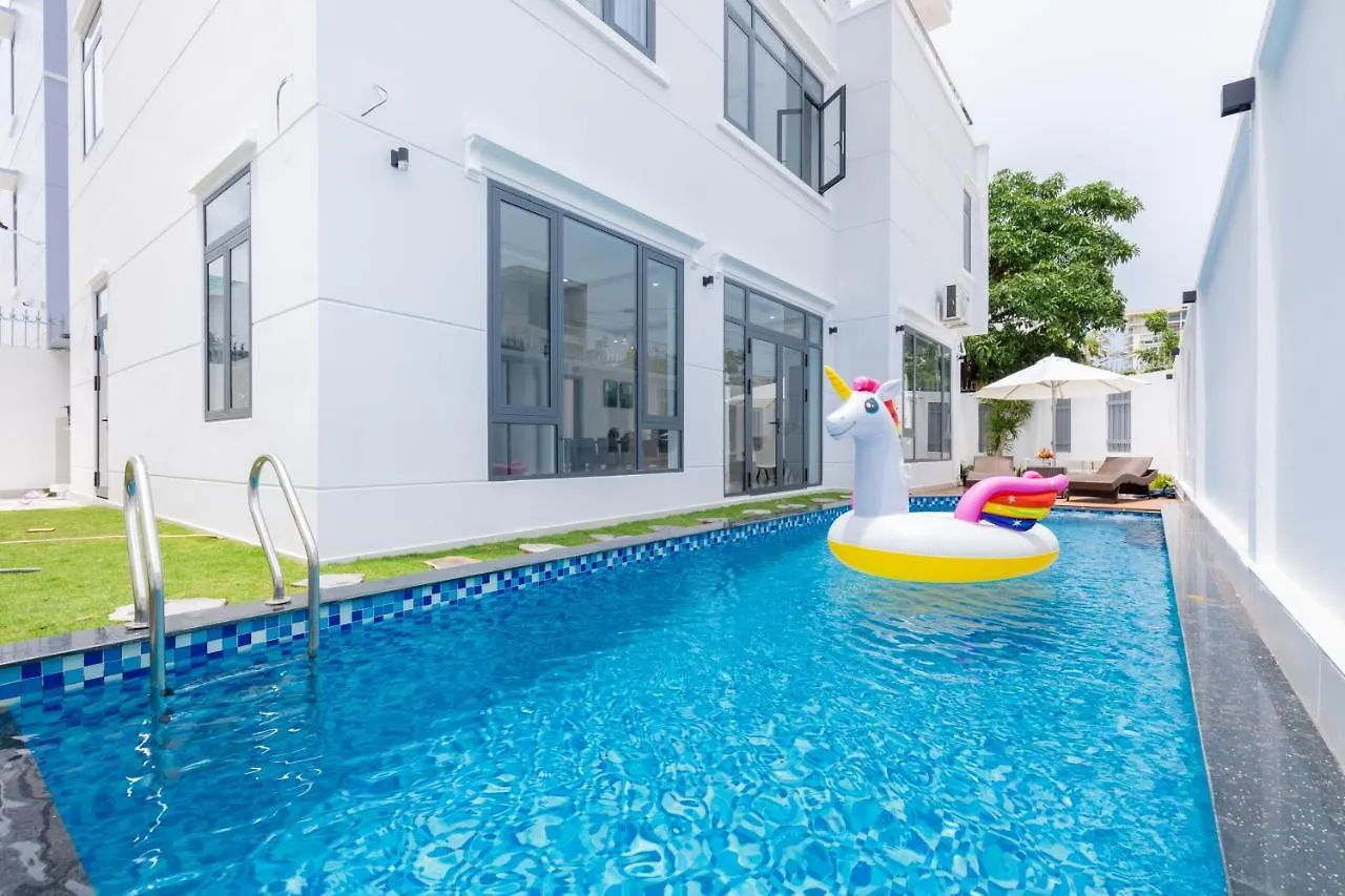 Palm Villa 10 - Luxury Pool Villa 6 Rooms & Billiard Vung Tau 0*,