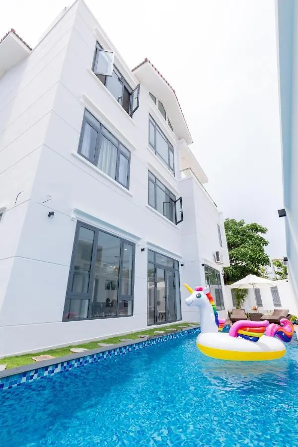 Palm Villa 10 - Luxury Pool Villa 6 Rooms & Billiard Vung Tau 0*,