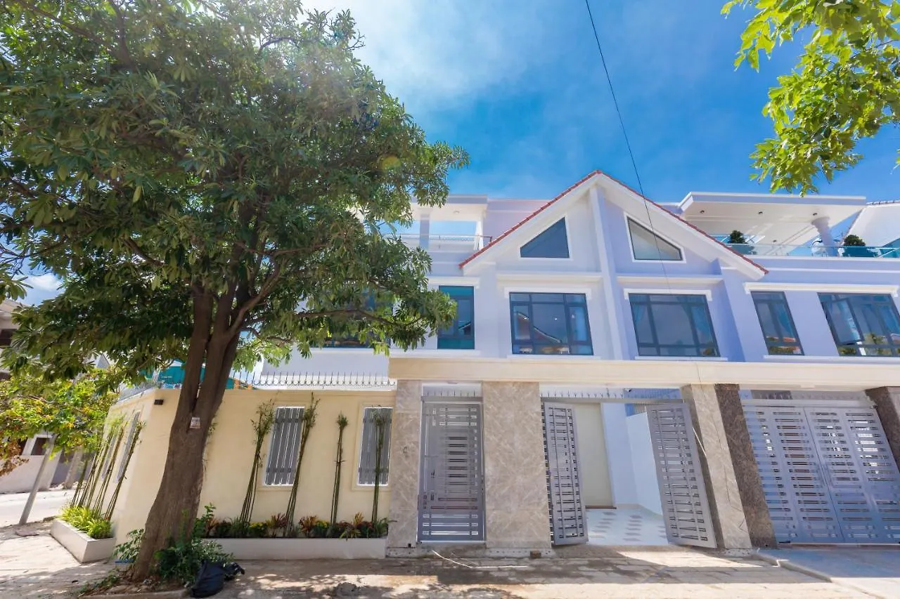 Palm Villa 10 - Luxury Pool Villa 6 Rooms & Billiard Vung Tau
