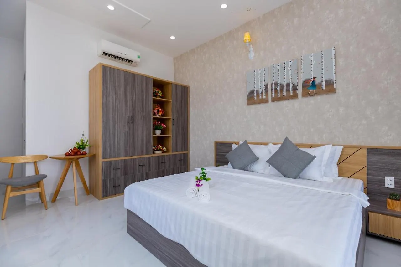 Palm Villa 10 - Luxury Pool Villa 6 Rooms & Billiard Vung Tau 0*,  Vietnam