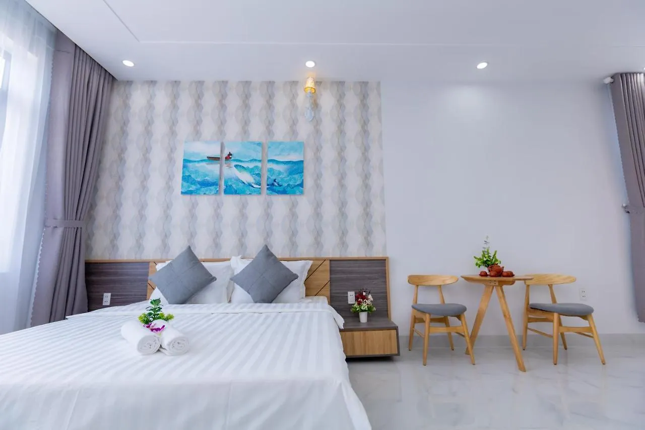 Palm Villa 10 - Luxury Pool Villa 6 Rooms & Billiard Vung Tau 0*,  Vietnam